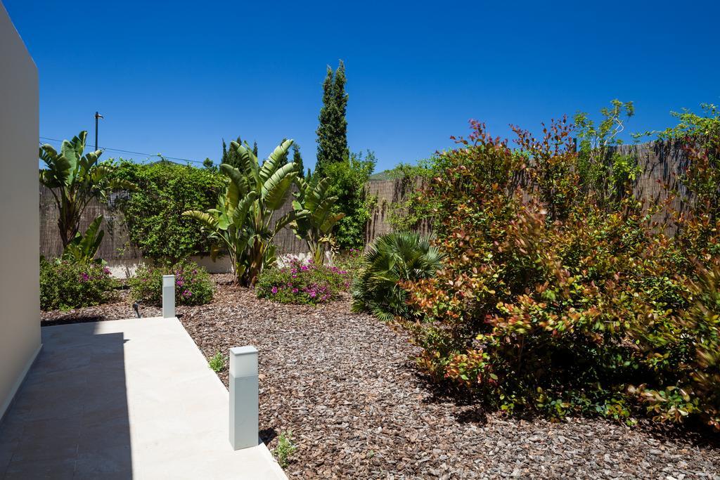 Ibiza Heaven Apartments (Adults Only) Platja d'en Bossa Exterior foto