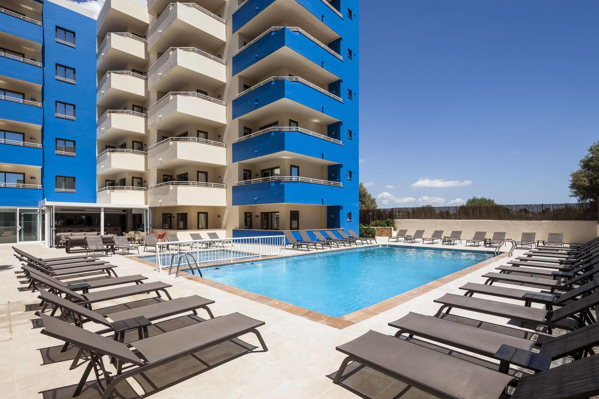 Ibiza Heaven Apartments (Adults Only) Platja d'en Bossa Exterior foto